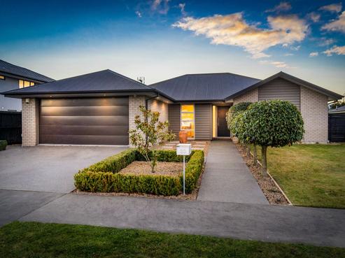 33 Mariposa Crescent, Aidanfield