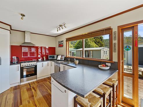 84 Peel Place, Wainuiomata