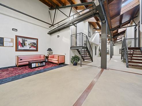 12/220 Thorndon Quay, Thorndon