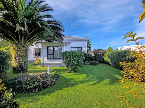 1 Allardice Street, Dannevirke