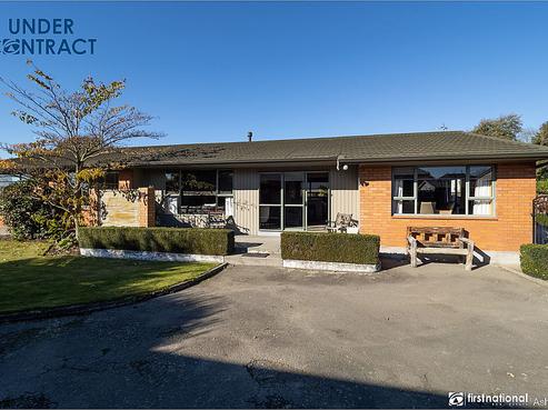 35 Queens Drive, Allenton