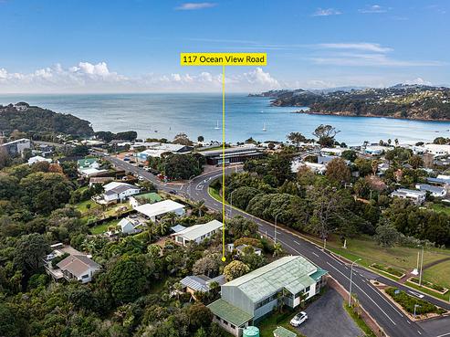 117 Ocean View Road, Oneroa