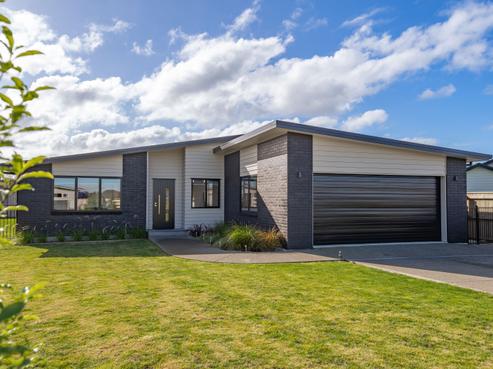 22 Mitre Way, Solway