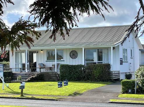 4 Stella Drive, Clarks Beach