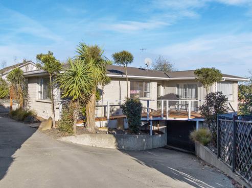 24 Grandi Avenue, Highfield