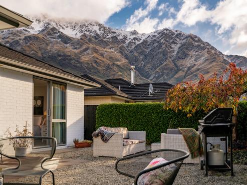 2 Alluvial Court, Arthurs Point