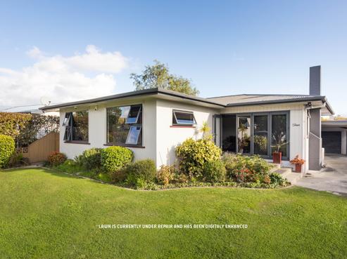 4 Ruha Street, West End