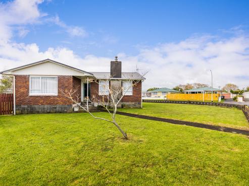2 Pamu Place, Waitara