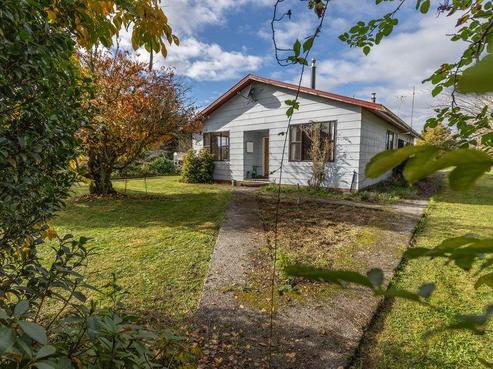 5 Golf Links Road, Ikamatua