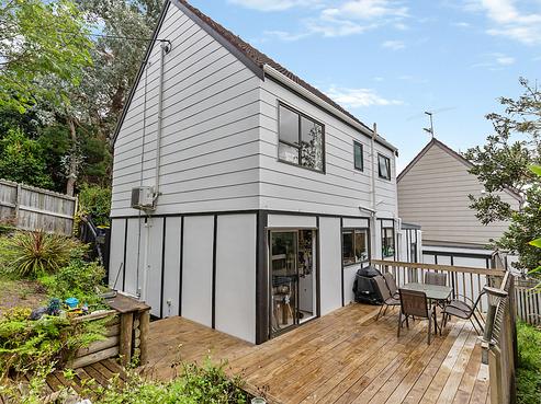 1/105 Carlisle Road, Torbay