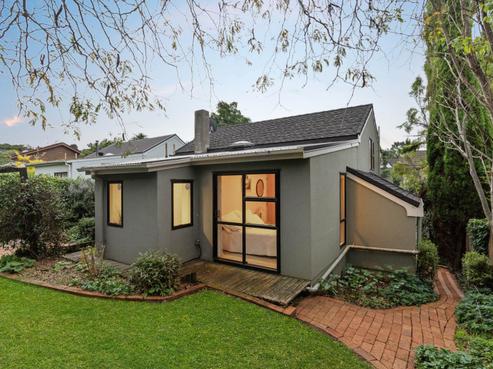 2/3A Derby Street, Devonport