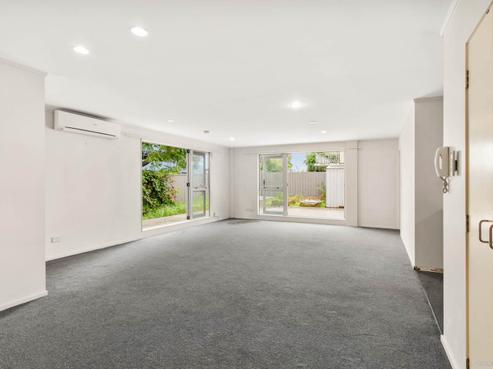 201/26 Morningside Drive, Sandringham