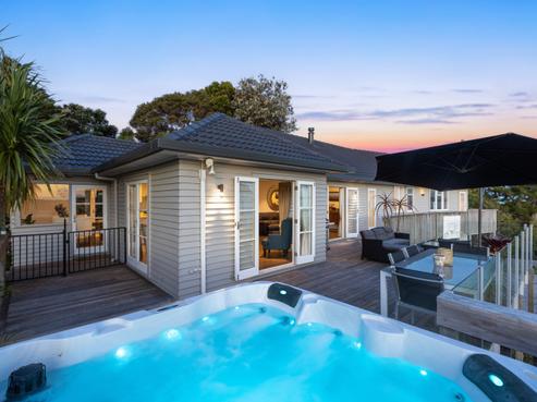 89 Roberts Road, Matakatia