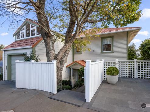 50 Upland Road, Kelburn