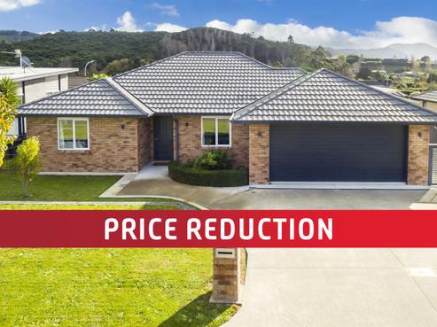 7 Greenstone Grove, Brown Owl