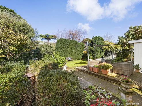 5 Hildreth Street, Karori