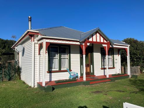 4 Redmond Street, Elgin