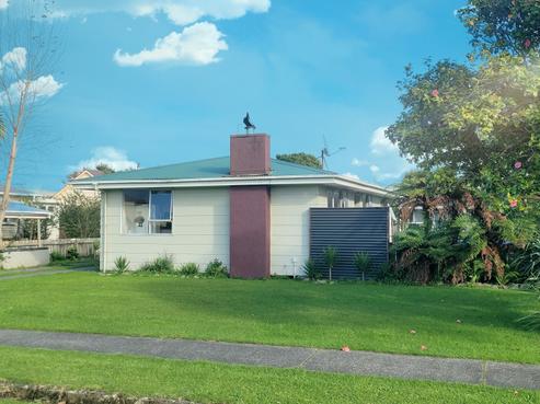 24 Queen Street, Westport