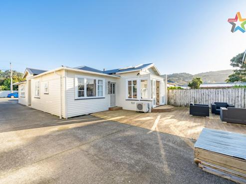 140 Nelson Street, Petone