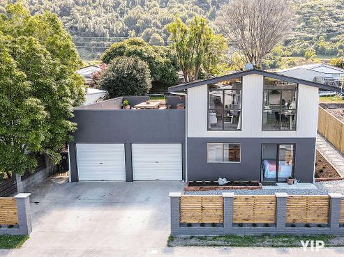 158 California Drive, Totara Park