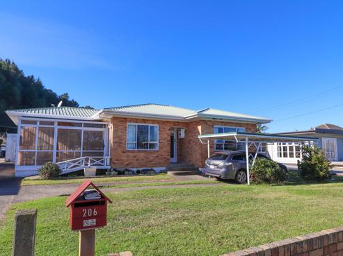 206 Kuranui Street, Thames