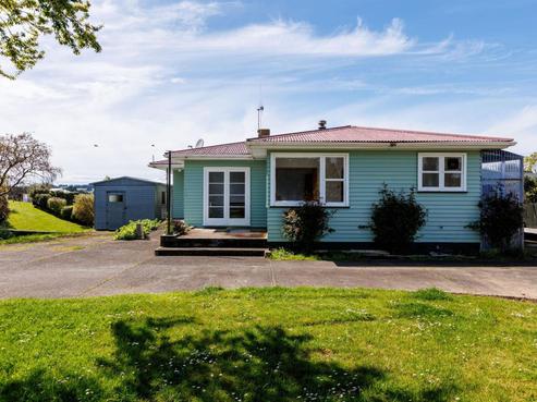 64 Ruahine Street, Dannevirke