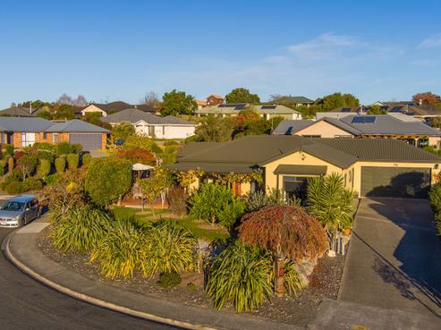 8 Lionel Place, Mapua