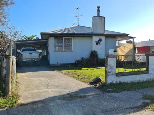 31 Paraone Road, Tamarau