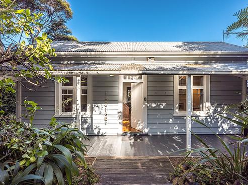 64 Waiheke Road, Waiheke Island