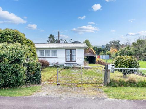 13 Newman Road, Eketahuna