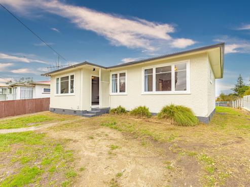 68 Manuka Street, Castlecliff