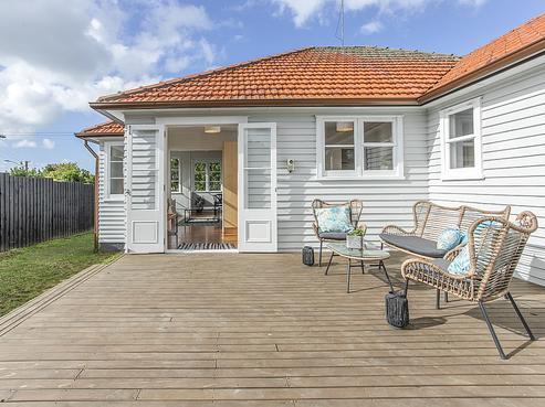 105 Tripoli Road, Panmure