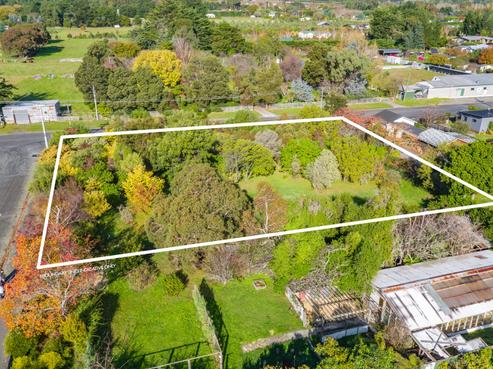 86 Cologne Street, Martinborough