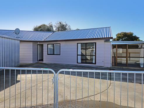400 Lumsden Road, Akina