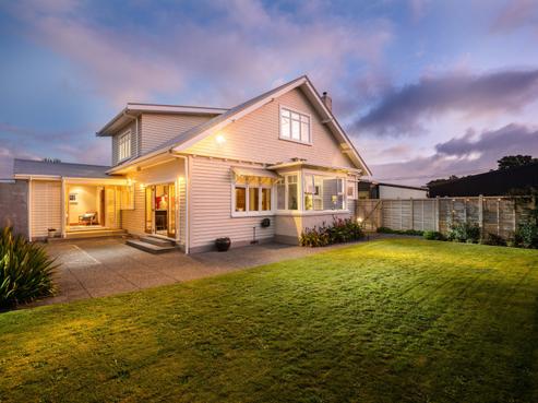 3 Mahoe Street, Strandon