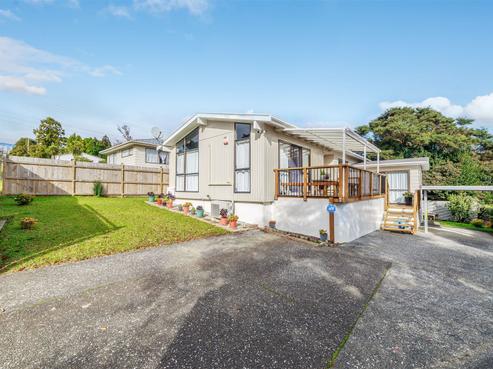 56 Tiri Tiri Road, Birkdale