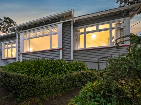 107 Upland Road, Kelburn