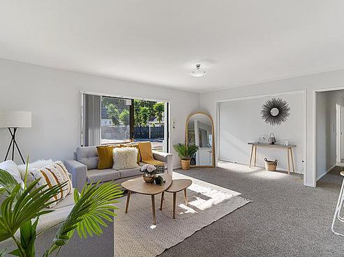 2/11 Avis Avenue, Papatoetoe