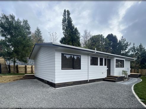 208 West Parkdale Street, Tokoroa