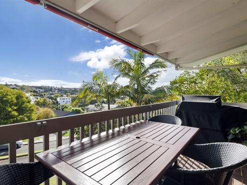 64 Newhaven Terrace, Mairangi Bay