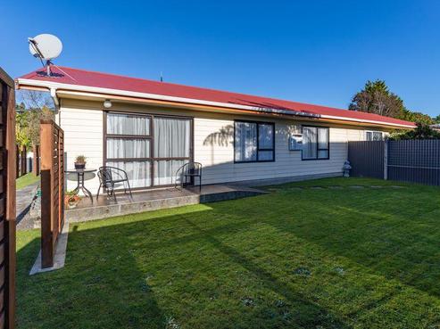 2 Lydia Street, Greymouth