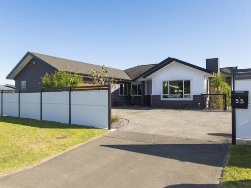 55 Lytton Road, Riverdale