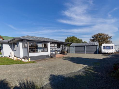 12 Melia Place, Richmond