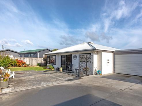 313B Port Road, Whangamata