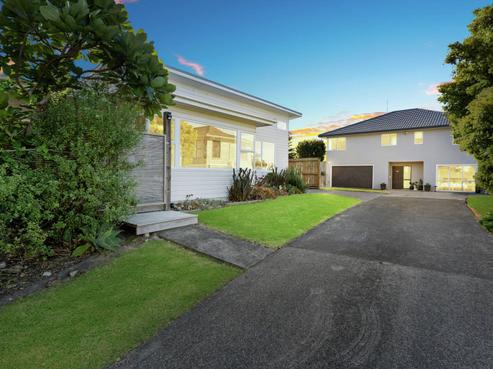 11 Karaka Road, Beachlands