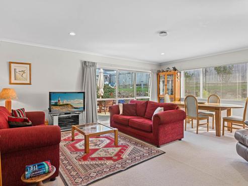 24 Weka Street, Mangawhai