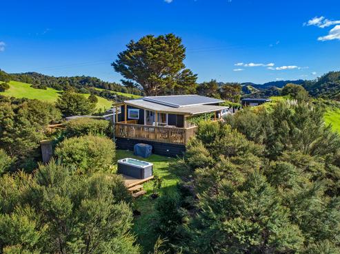 633 Ormiston Road, Waipu