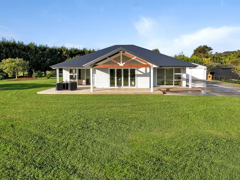 21 Corsair Drive, Maungatapere