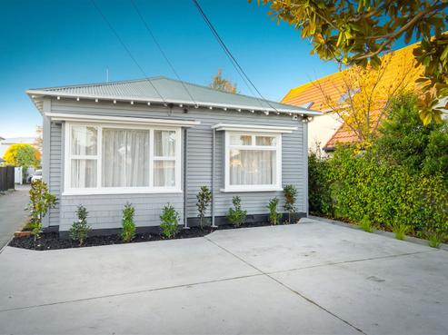 51 Gresford Street, Edgeware