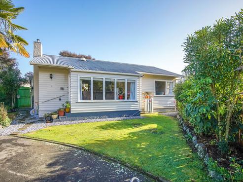 1/14 Palm Avenue, Stoke